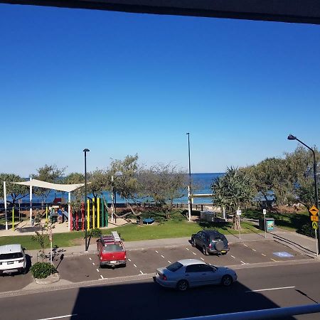 Casablanca Beachfront Apartments Caloundra Buitenkant foto